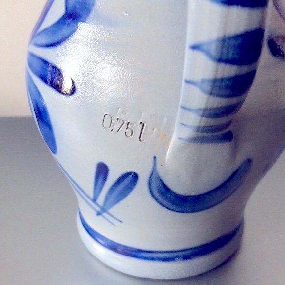 Vintage German Salt Glaze Pottery Pitcher 0.75 Liter 6” Height - Picture 7 of 8
